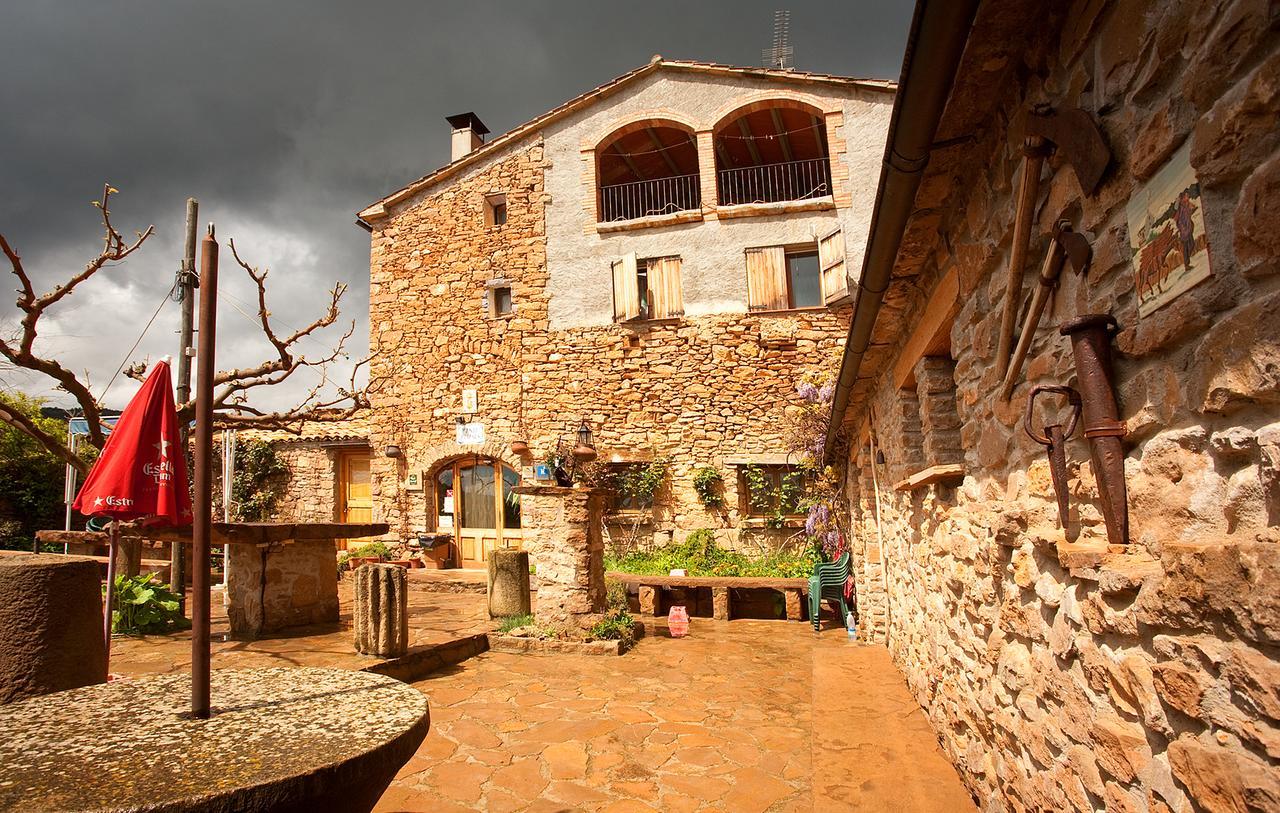 Masia Massanes Affittacamere Tiurana Esterno foto